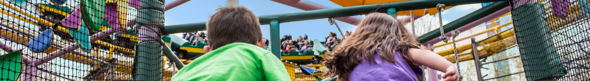Two kids playing at Busch Gardens Williamsburg