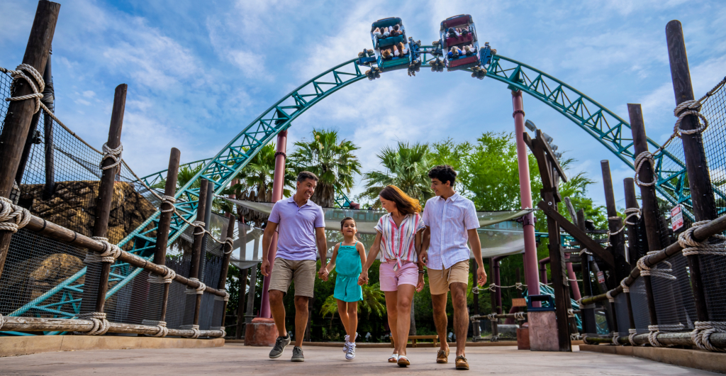 Family enjoying a worry free day thanks to Busch Gardens Weather-or-not Assurance Policy.