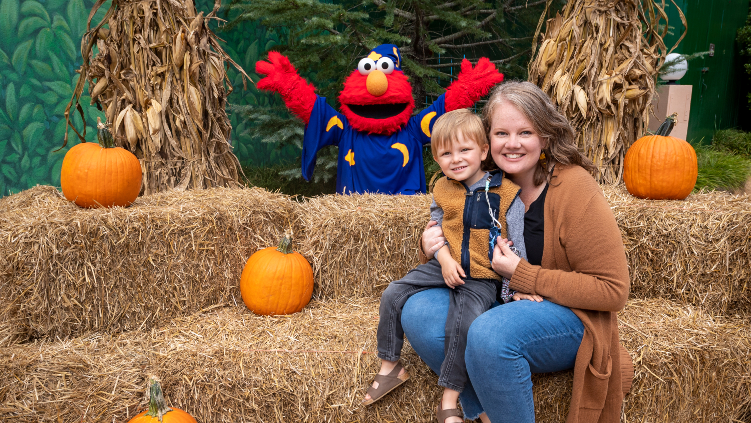 Mom and daughter spoktacular.