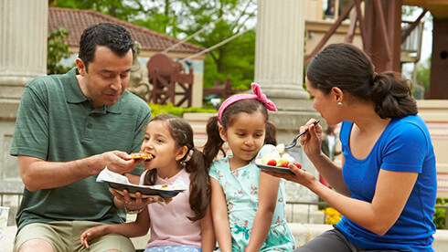 We offer kid-friendly menus in the park